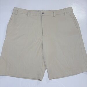 Callaway Golf Shorts Mens Size 40 Beige Performance Stretch Flat Front Casual